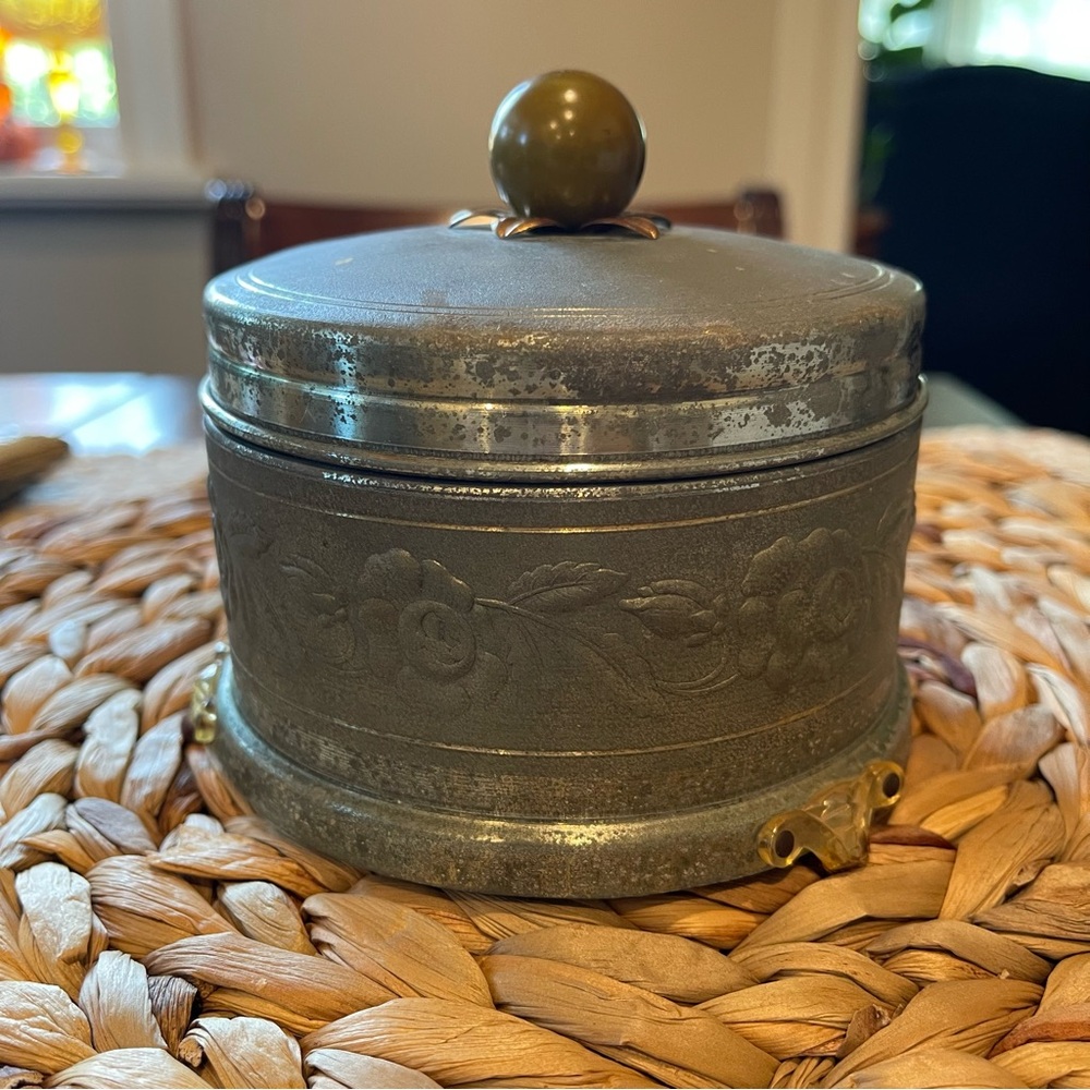 Vintage Metal Powder Thorens Music Box Works Dogwood Flower Design & Mirror